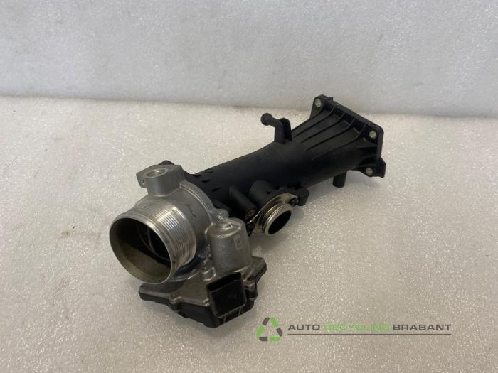 Intercooler Buis van een Porsche Macan, Auto-onderdelen, Airco en Verwarming, Porsche, Gebruikt, 3 maanden garantie, Ophalen of Verzenden