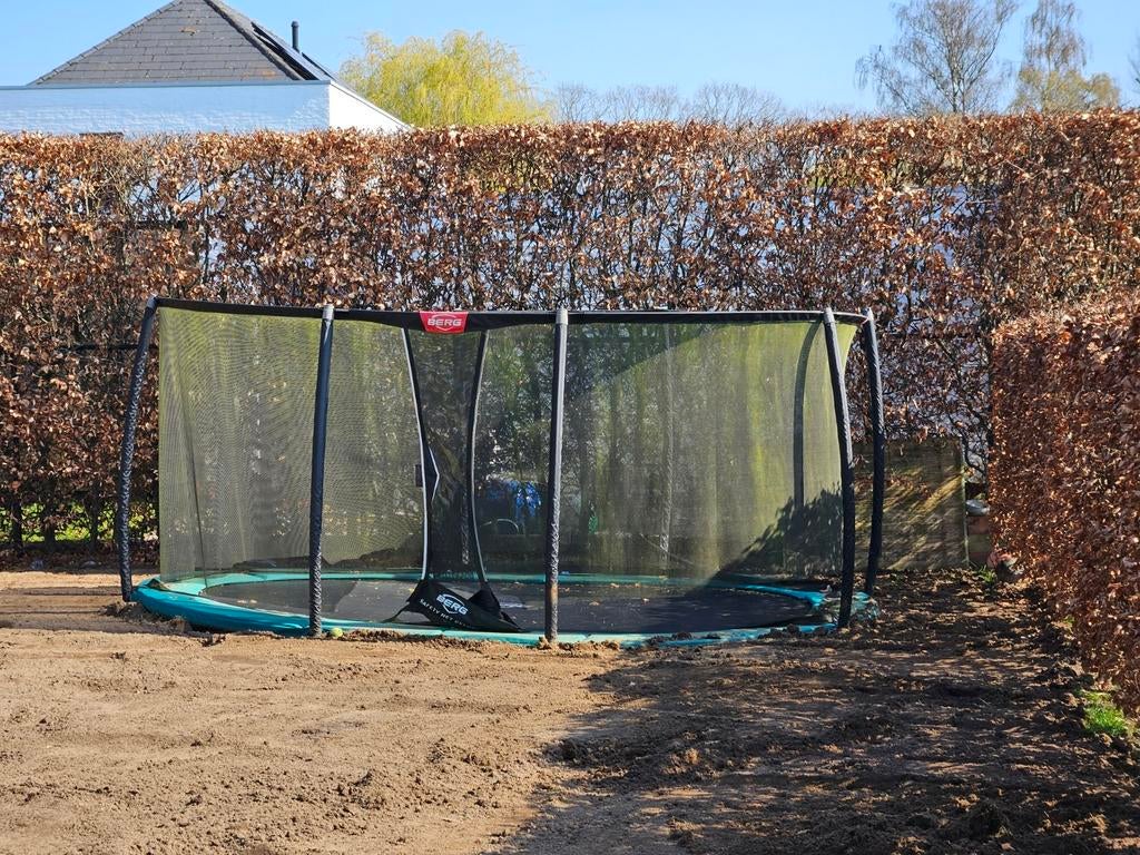 Berg trampoline inground 430 cm, Ophalen