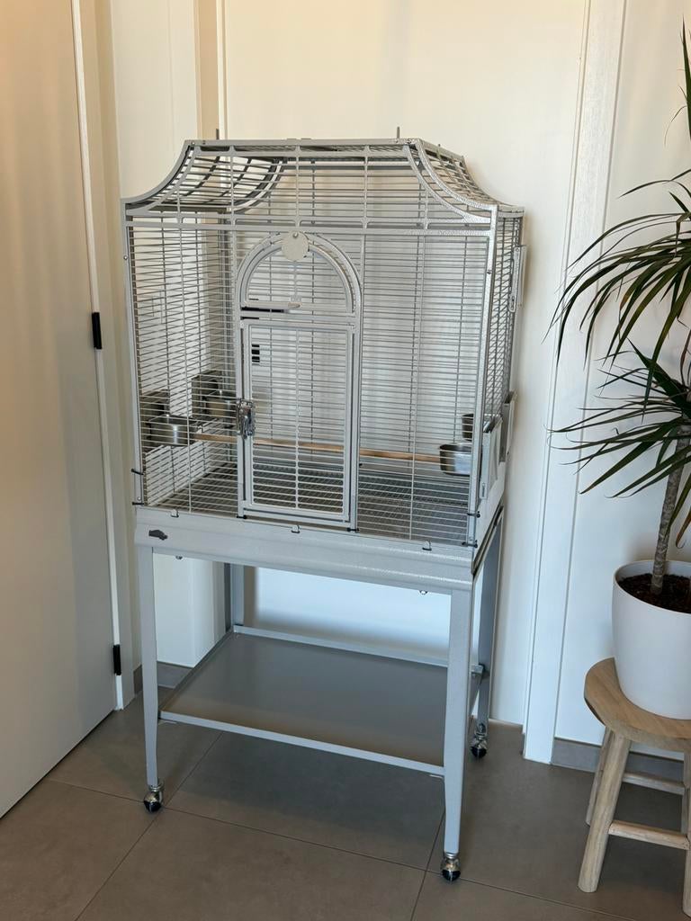 Montana madeira 1, Ophalen, Zo goed als nieuw, Vogelkooi