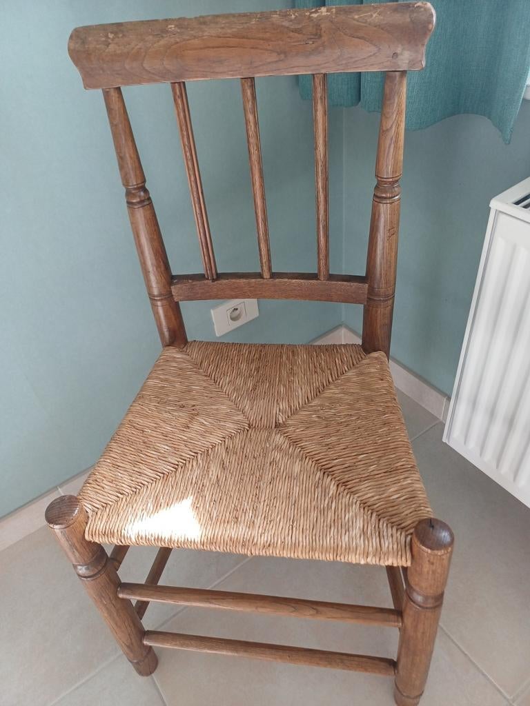 Houten stoel met rieten zitting, Enlèvement