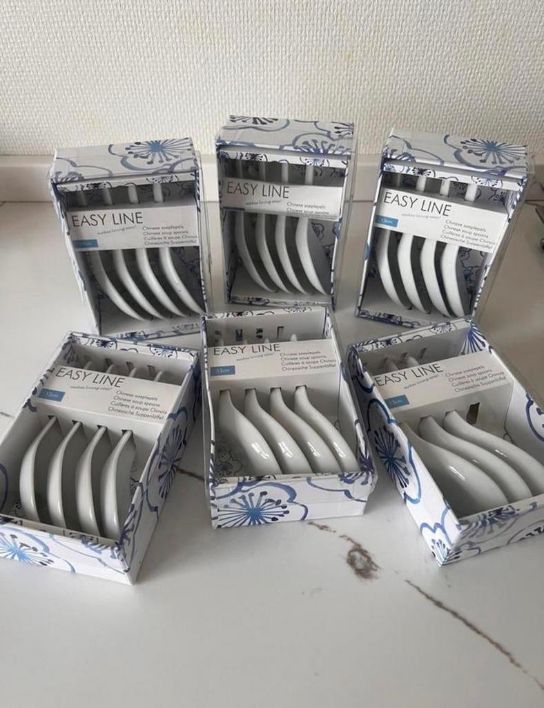 23 amuse lepels uit porselein + GRATIS kookboek ‘Amuses’, Nieuw, Ophalen of Verzenden, Schaal of Schalen, Effen