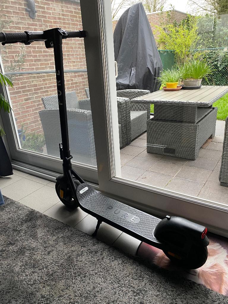 Elektrische step, Enlèvement, Comme neuf, Step électrique (E-scooter), Pure air