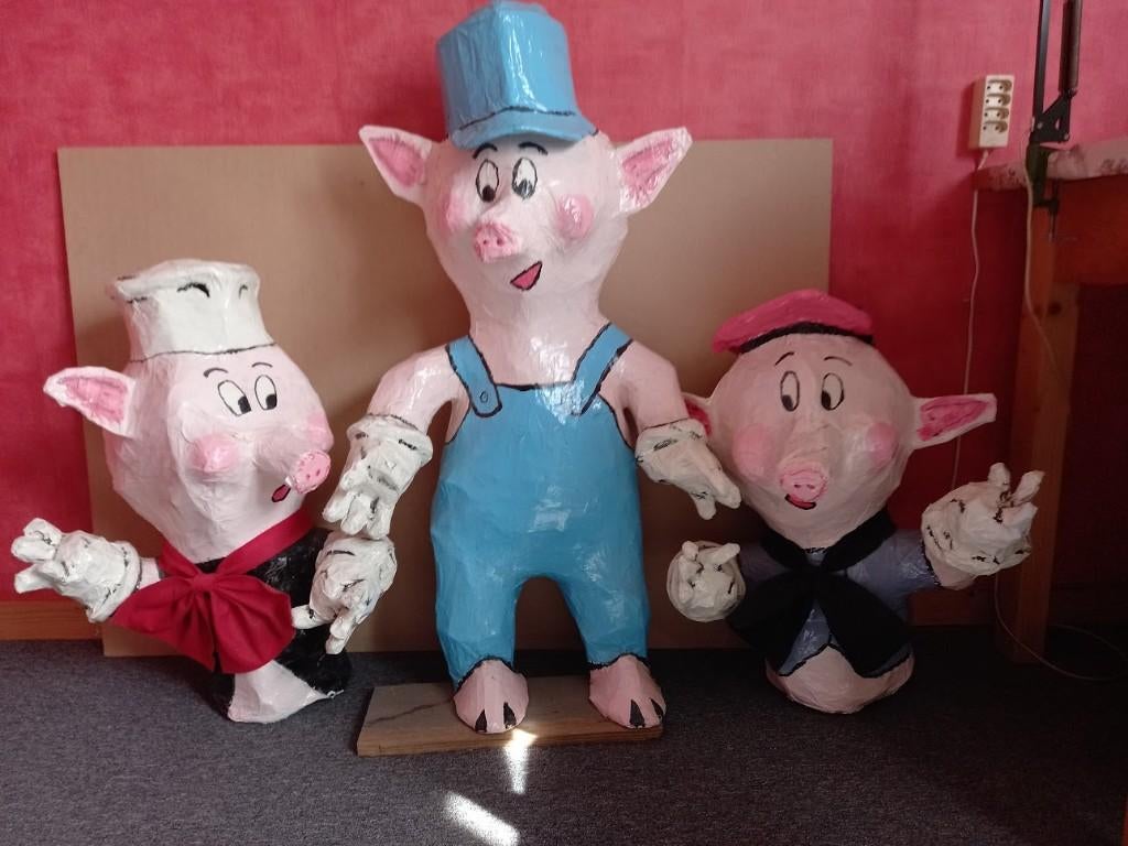 3 poppen zeer stevig hoogte 100cm, Ophalen