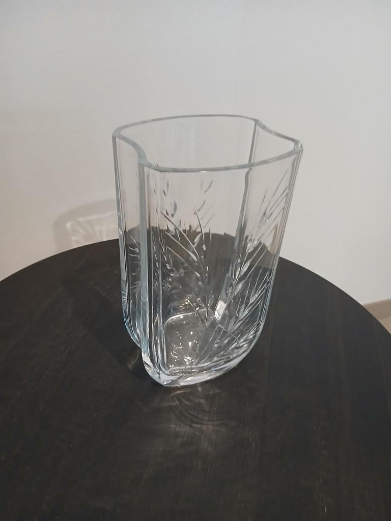 Kristallen vaas, Ophalen