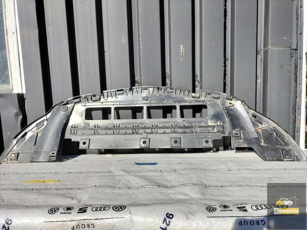 A1778855000, PLAQUE DE PARE-CHOCS MERCEDES CLASSE A, Mercedes-Benz AG, Pare-chocs, Mercedes-Benz, Utilisé