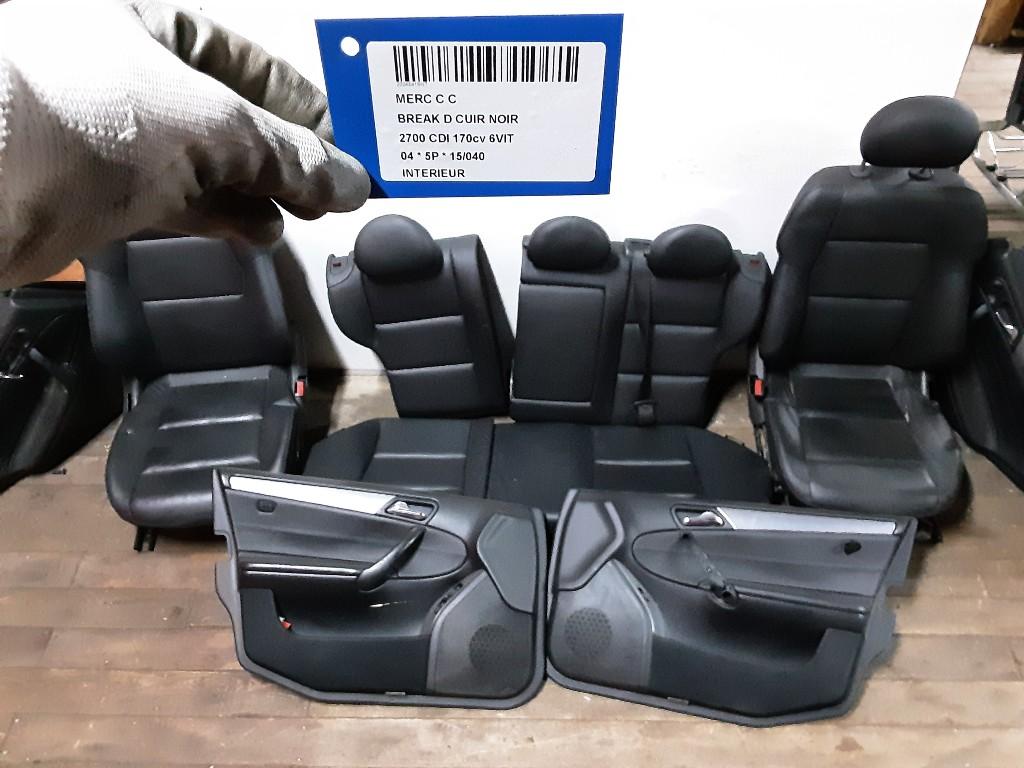 INTERIEUR COMPLET Mercedes-Benz C Combi (S203) (82153203), Autos : Pièces & Accessoires, Mercedes-Benz, Mevr. I. Hauben, Utilisé