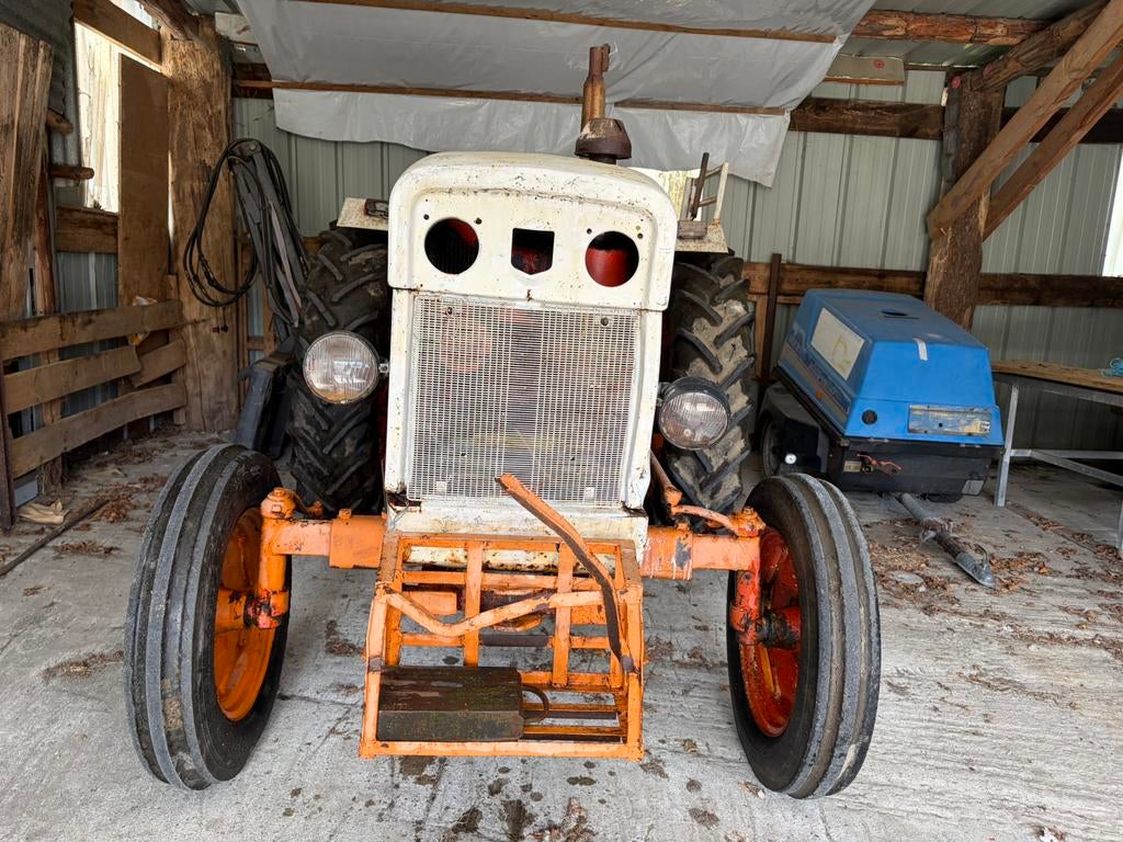 David brown 990, Enlèvement, Utilisé, Autres marques, 5000 à 7500