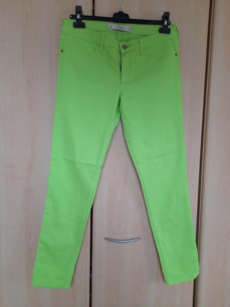 Lichtgroene jeans abercrombie&fitch W30 ,L 29 ,nieuwstaat, Ophalen of Verzenden