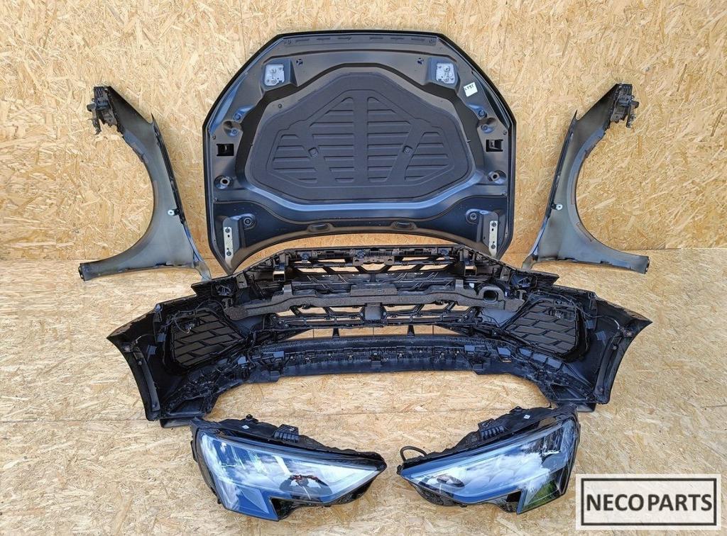 AUDI A3 8Y S-LINE VOORKOP KLEUR LY9T ALLES LEVERBAAR !!!, Gebruikt, Achterklep, Achter, Audi