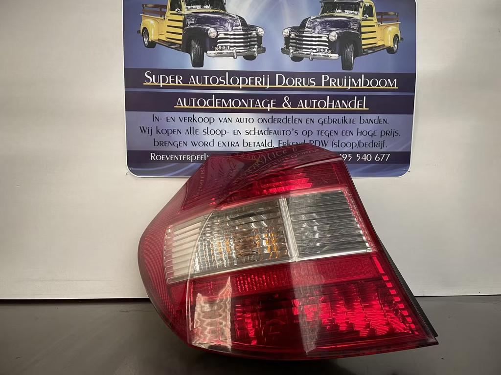 BMW 1 serie achterlicht links, Auto-onderdelen, Petuelring 130
80788  Munich, DE, Gebruikt, Info@bmw.de, BMW