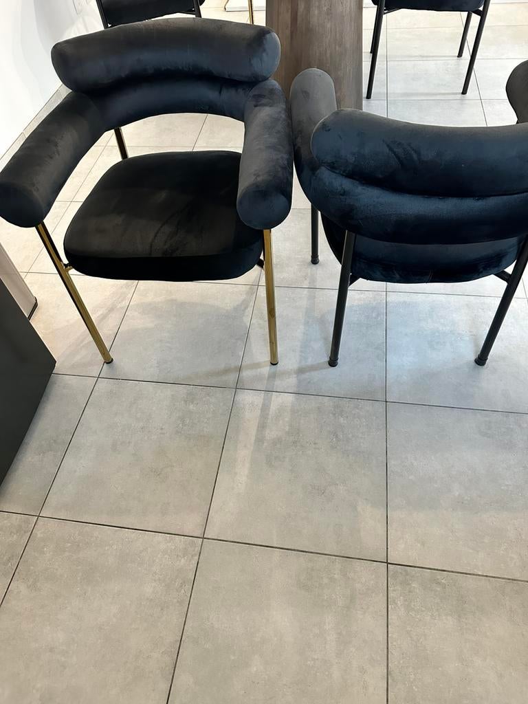 6 Eetkamer stoelen zwart nog geen een jaar oud! €50 per stuk, Ophalen, Zo goed als nieuw, Zwart