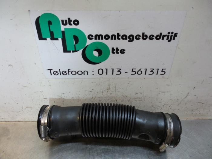 Tuyau d'aspiration air d'un Renault Clio (Clio 4 12-), Renault, -, 3 mois de garantie, Utilisé