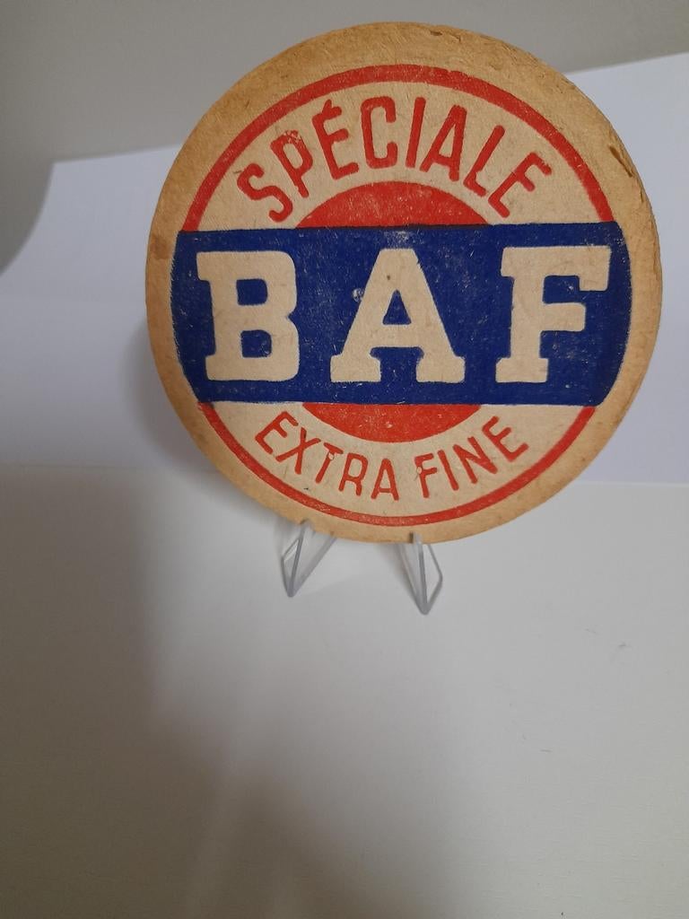 Ancien tapis à bière spécial bar extra fin épaisseur 5 cm, Collections, Marques de bière, Enlèvement ou Envoi