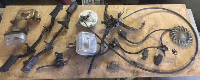 Honda Wallaroo onderdelen, Fietsen en Brommers, Brommeronderdelen | Algemeen, Ophalen, Gebruikt, Frame, Honda wallaroo