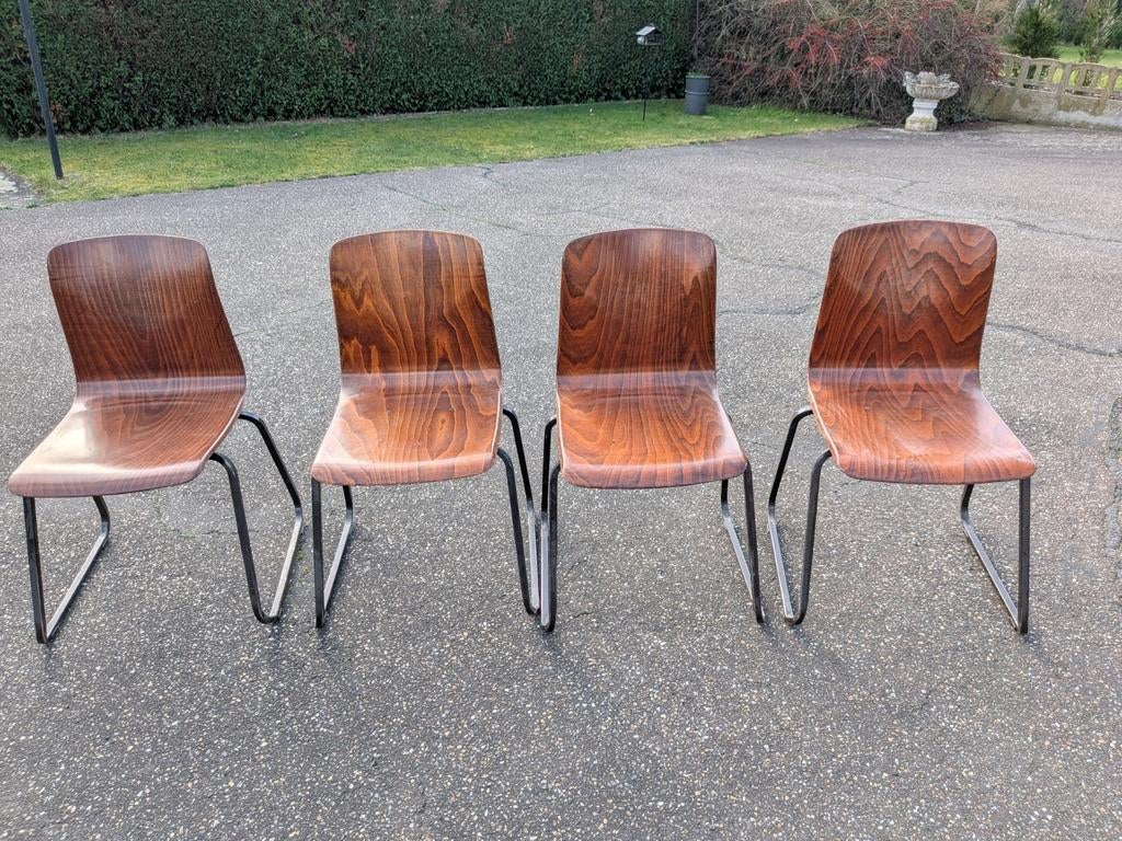 Vintage industriële stoelen Galvanitas S23 sledestoelen, Huis en Inrichting, Stoelen, Ophalen, Bruin, Hout