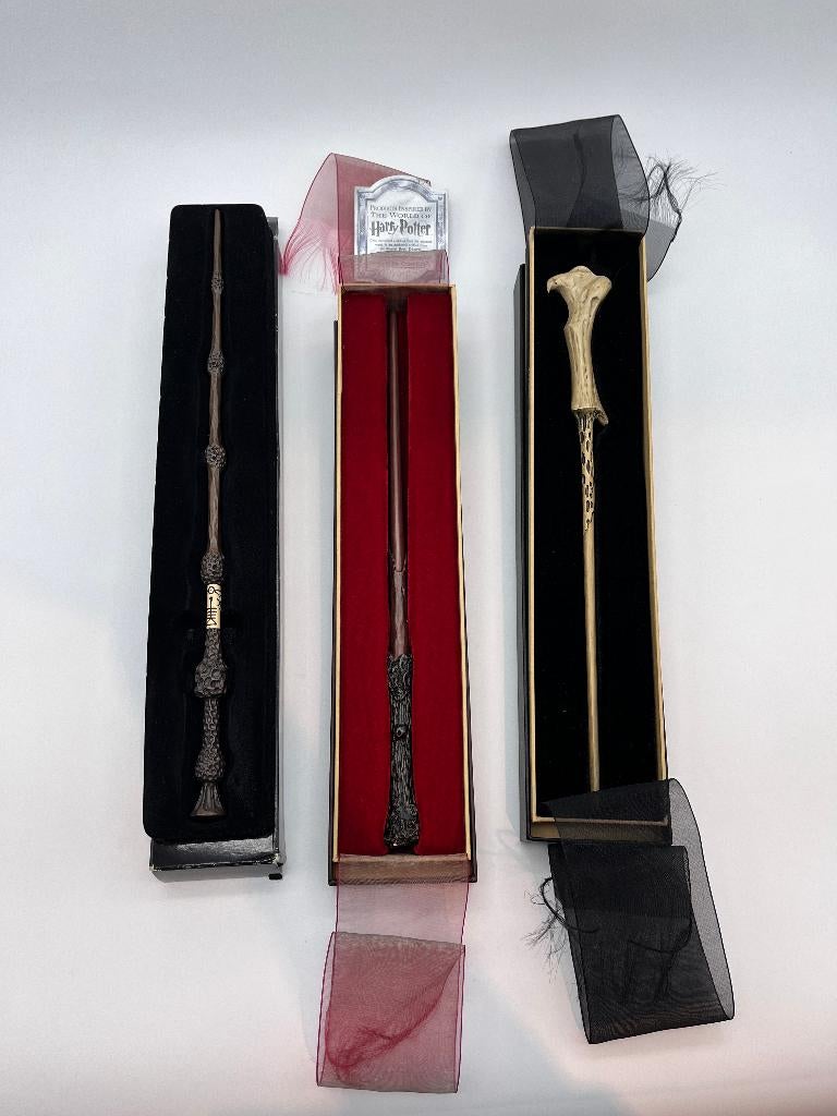 Lot de 3 Baguettes Harry Potter (Éditions de Collection), Collections, Enlèvement, Comme neuf, Réplique