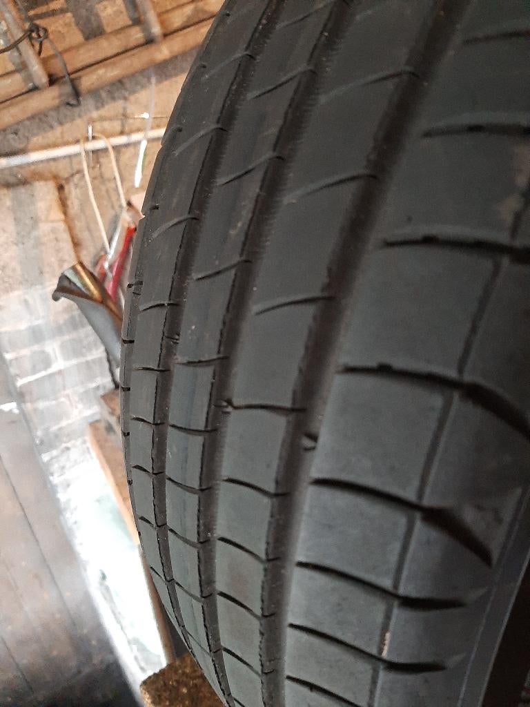 2 pneus ete 205 45 16 michelin, Autos : Pièces & Accessoires, Pneus & Jantes, 16 pouces, Véhicule de tourisme, Pneus été, 205 mm