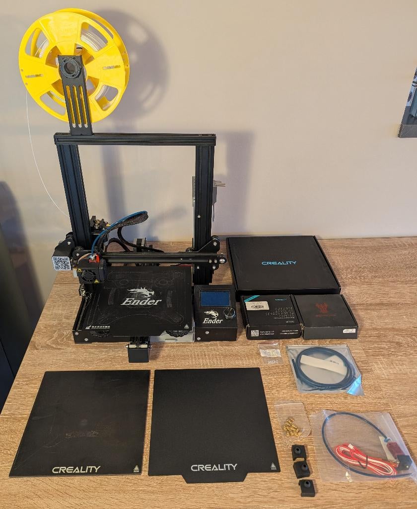 Ender 3 Pro 3D-Printer (incl. accessoires), Computers en Software, Ophalen, Zo goed als nieuw, Creality Ender