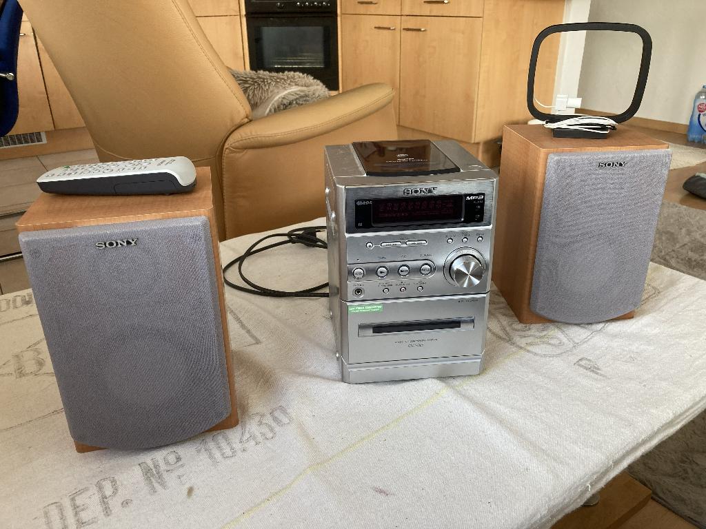 Sony Mini Hifi Stereoketen - Inclusief 2 speakers, Audio, Tv en Foto, Stereoketens, Ophalen, Zo goed als nieuw, Speakers, Sony