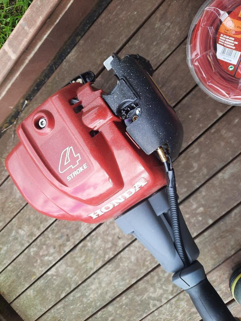 COUPE BORDURE HONDA 4 TEMPS, Honda, Enlèvement, Utilisé, 10 à 30 cm