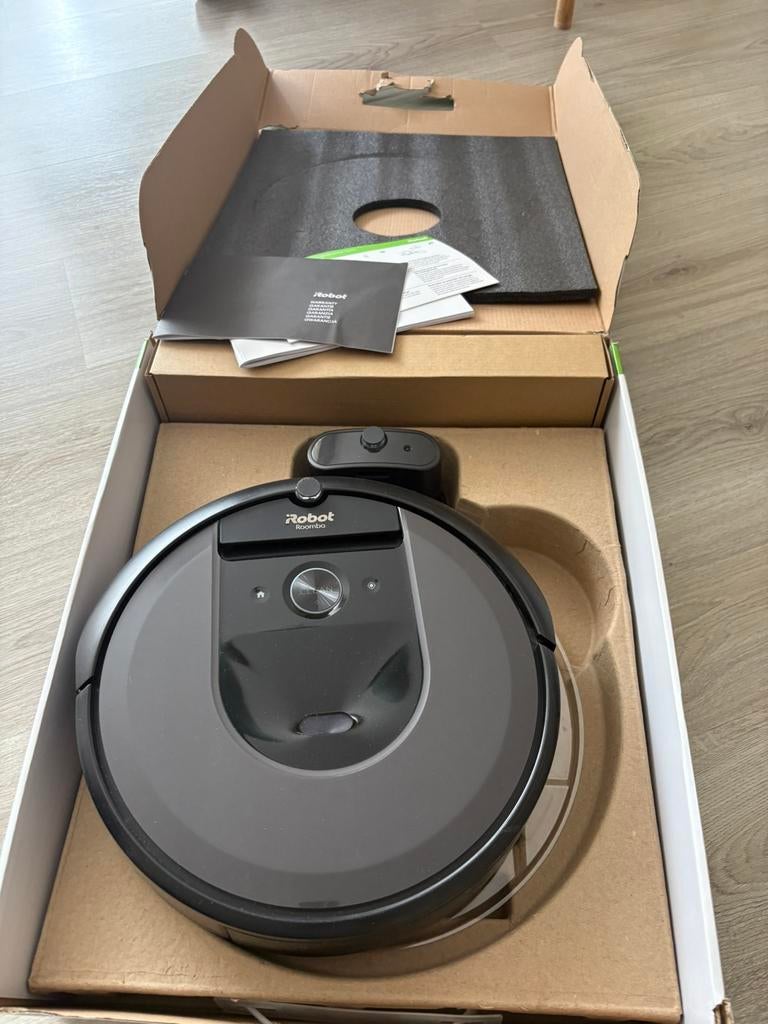 iRobot Roomba i7, Enlèvement, Comme neuf
