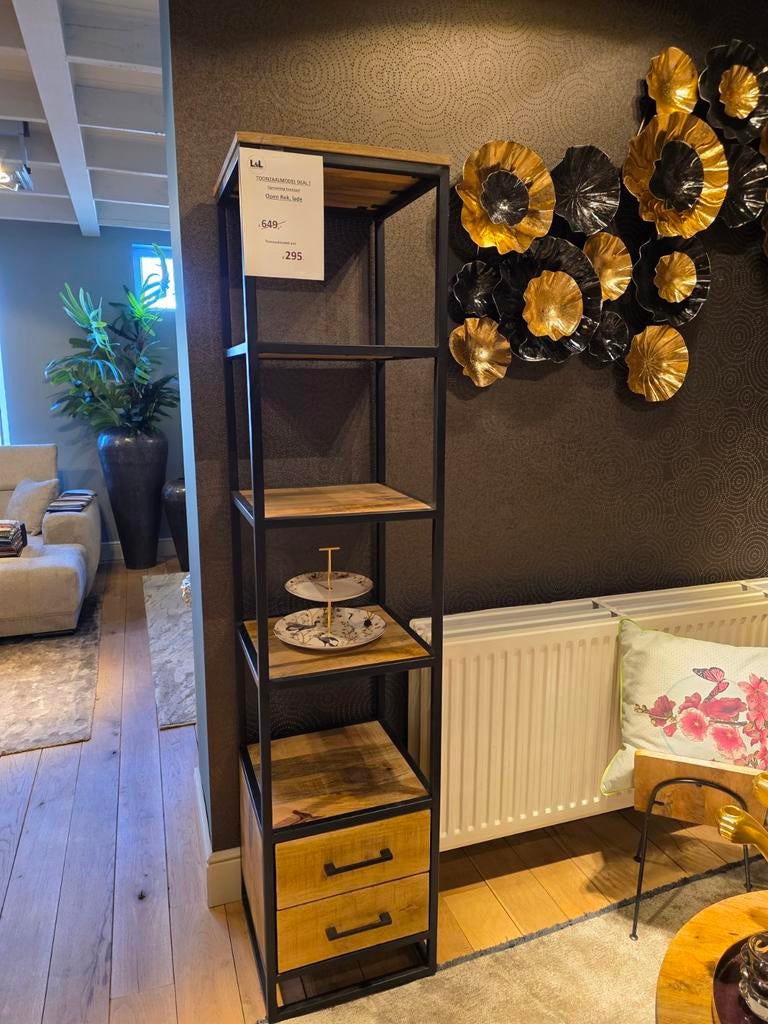 Open rek lade, Ophalen