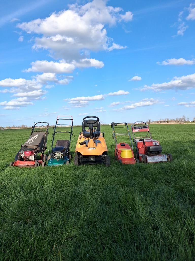 Lot zitmaaier en grasmaaiers, Tuin en Terras, Grasmaaiers, Ophalen