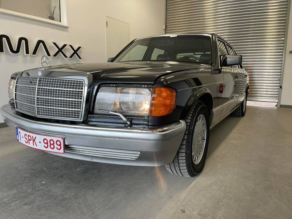 Mercedes 560 SEL, Auto's, Mercedes-Benz, 4 deurs, Achterwielaandrijving, Zwart, Leder