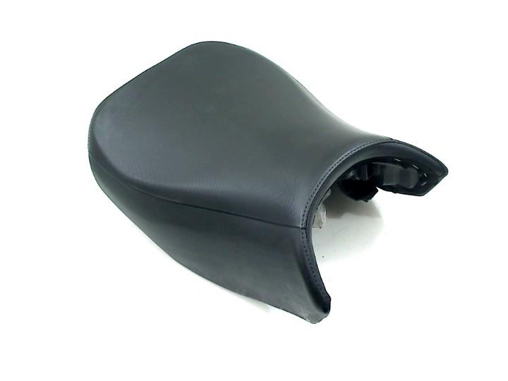 BUDDYSEAT VOOR BMW (8532736), Dhr. S. di Majo, Gebruikt, Info@cama-motorparts.nl, P.J. Troelstraweg 8 8
3144 CX  MAASSLUIS, NL