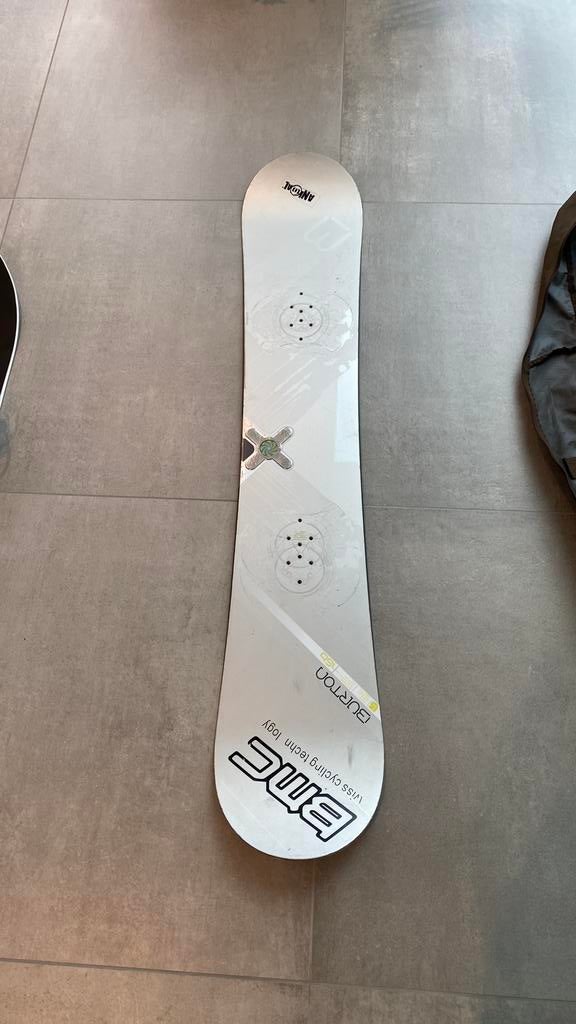Burtom custom X, Sports & Fitness, Snowboard, Enlèvement ou Envoi, Utilisé, Planche