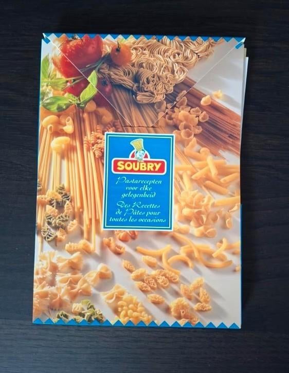 Nieuw: Doos met 20 pastarecepten op steekkaarten (Soubry), Livres, Enlèvement ou Envoi, Neuf