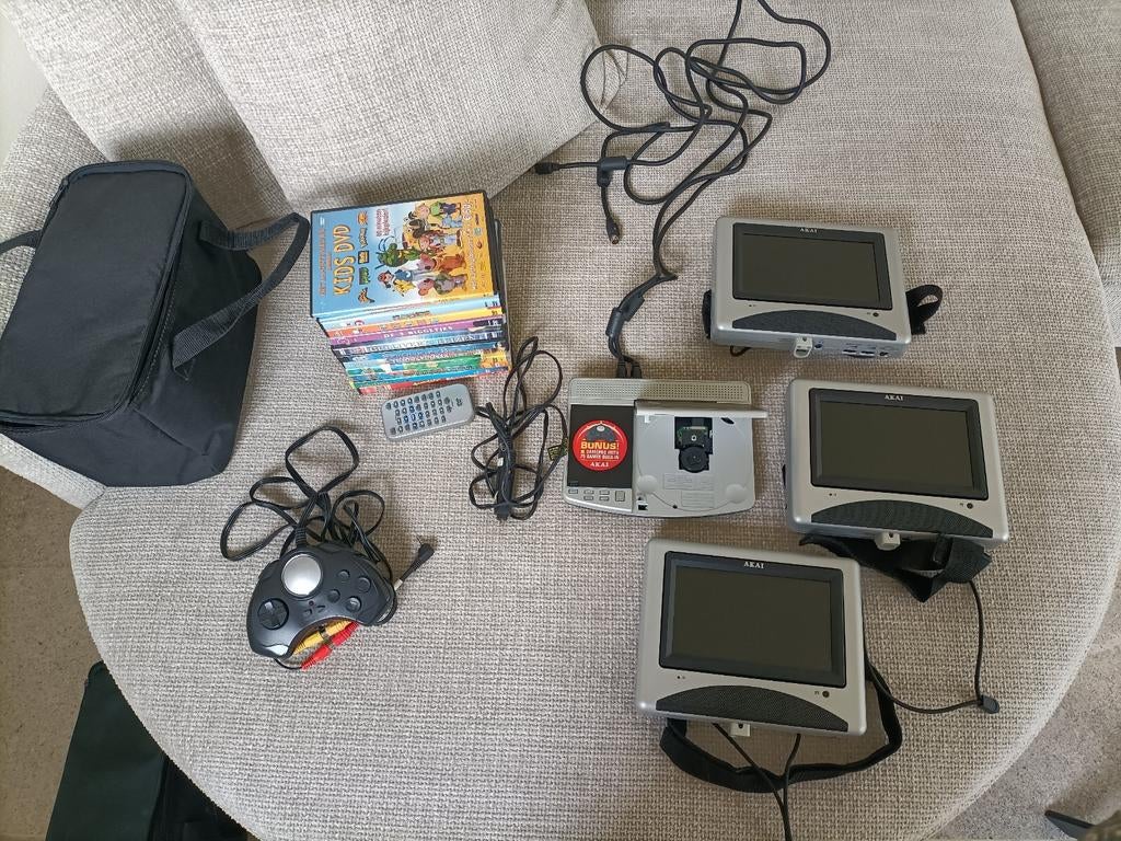 Tv, DVD's + spelconsole voor in auto - AKAI, Enlèvement ou Envoi
