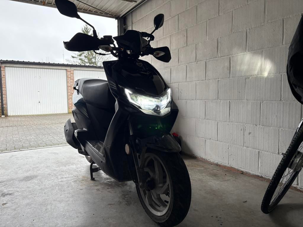 Trottinette avec 4 roues, Enlèvement, Comme neuf