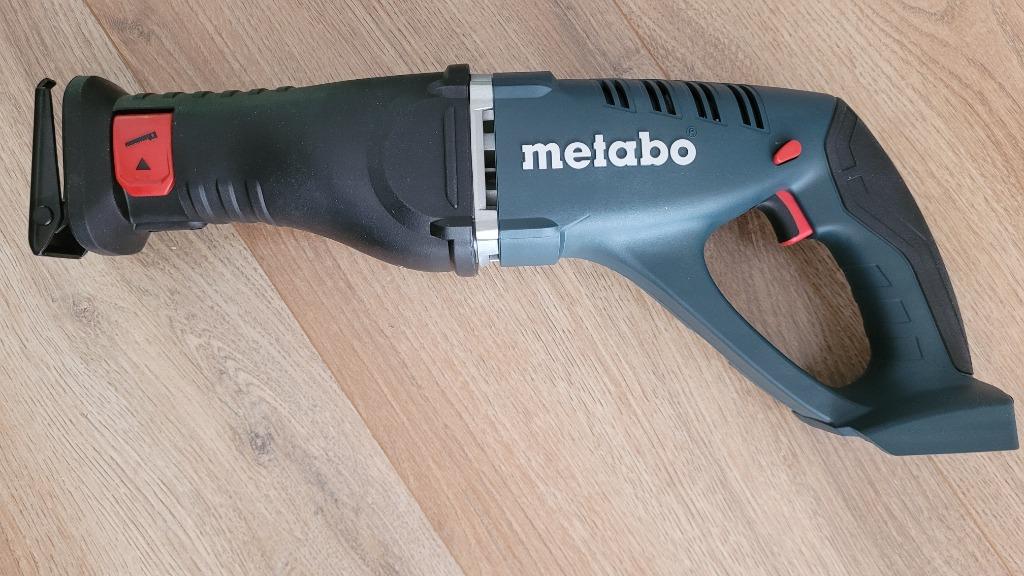 Scie sabre Metabo 18V, Enlèvement, Neuf