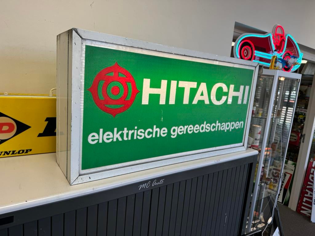 Boîte à lumière publicitaire Hitachi Tools, Enlèvement, Utilisé, Table lumineuse ou lampe (néon)