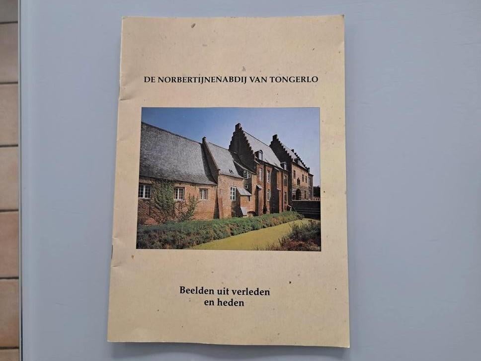 De Norbertijnenabdij van Tongerlo,beelden uit het verleden e, Boeken, Ophalen, Zo goed als nieuw