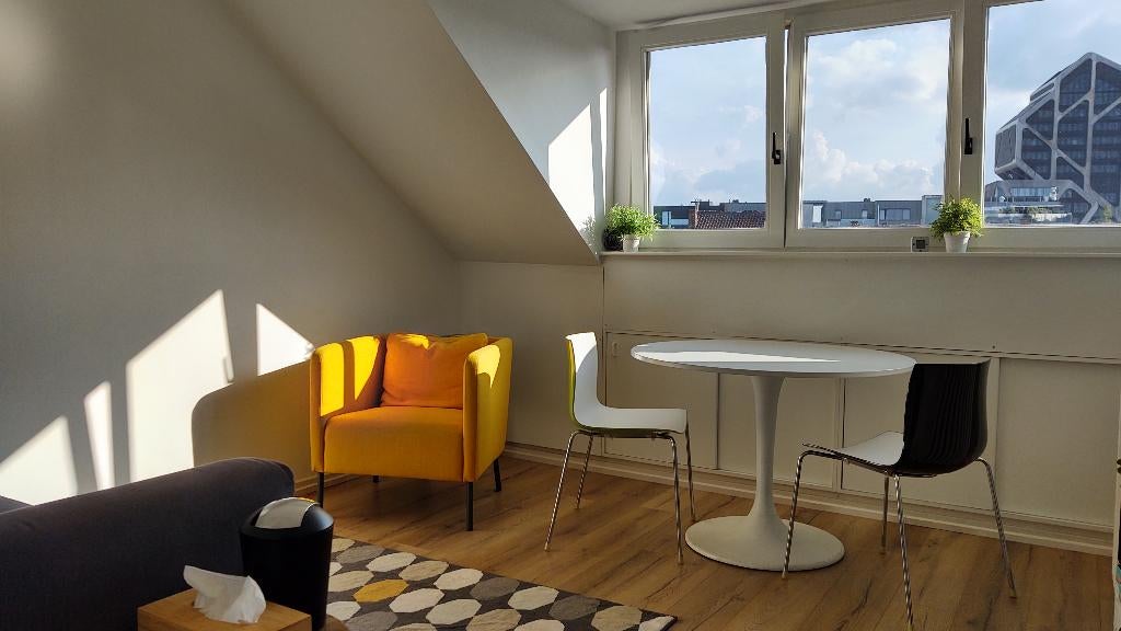 Praktijkruimte Hasselt – therapiekantoor vanaf €150/mnd, Articles professionnels, Immobilier d'entreprise, Bureau, Location