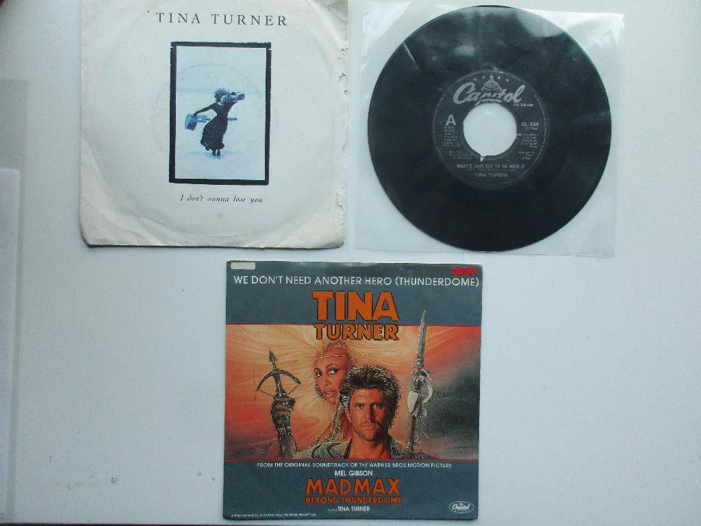 TINA TURNER 2 x 45toeren +, Verzamelen, Ophalen of Verzenden, Gebruikt, Cd of Plaat