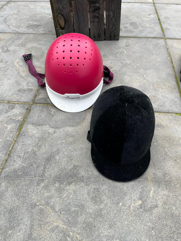 Kledij, helmen, botten, bodywarmers paardrijden, Ophalen, Zo goed als nieuw