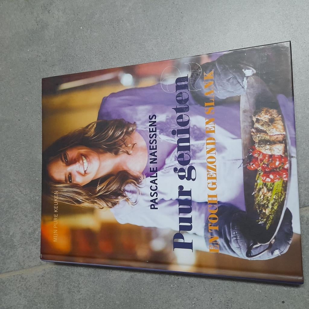 Pascale Naessens - 2, Ophalen of Verzenden, Zo goed als nieuw, Pascale Naessens