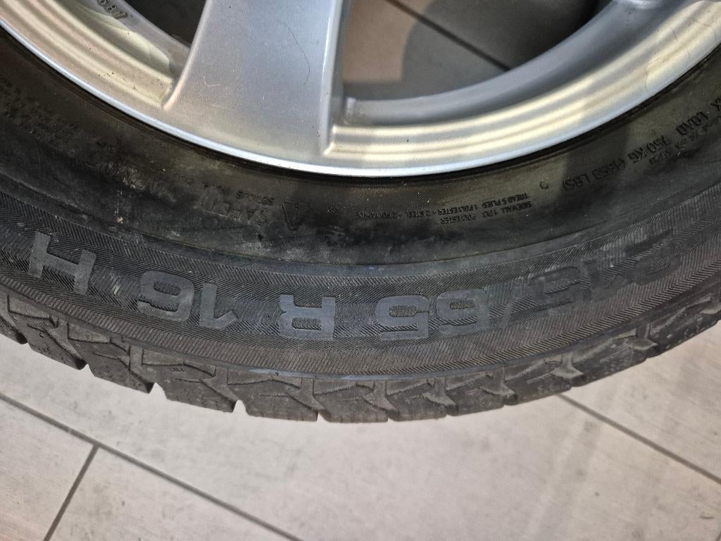 Piece auto, Enlèvement, Comme neuf