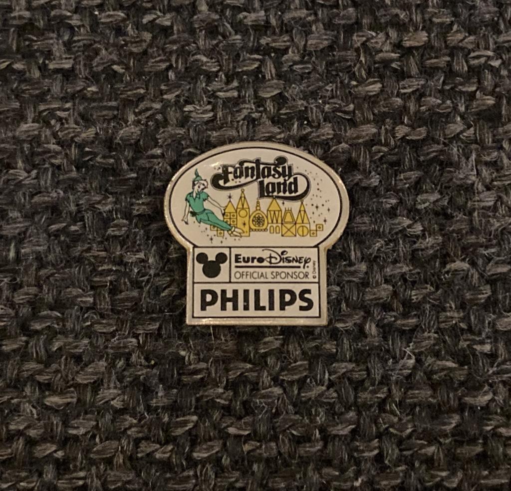 PIN - EURO DISNEY - FANTASYLAND - PHILIPS, Envoi, Utilisé, Figurine, Insigne ou Pin's