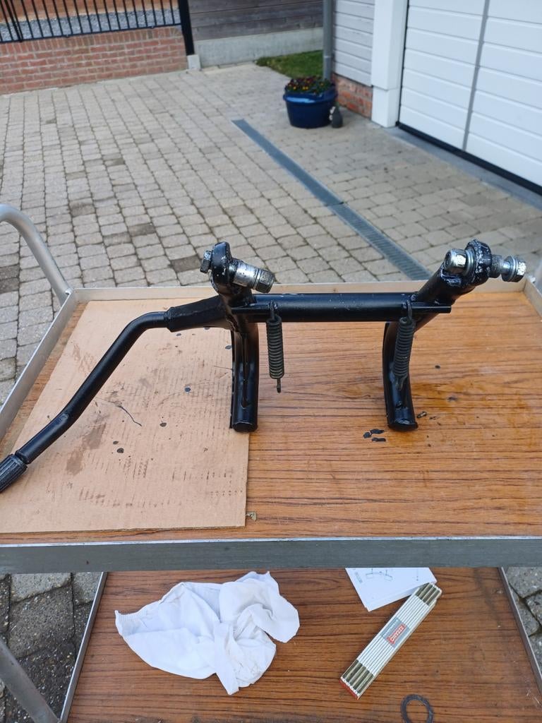 Middenstandaard motto guzzi californ 850.T31976, Motoren, Particulier