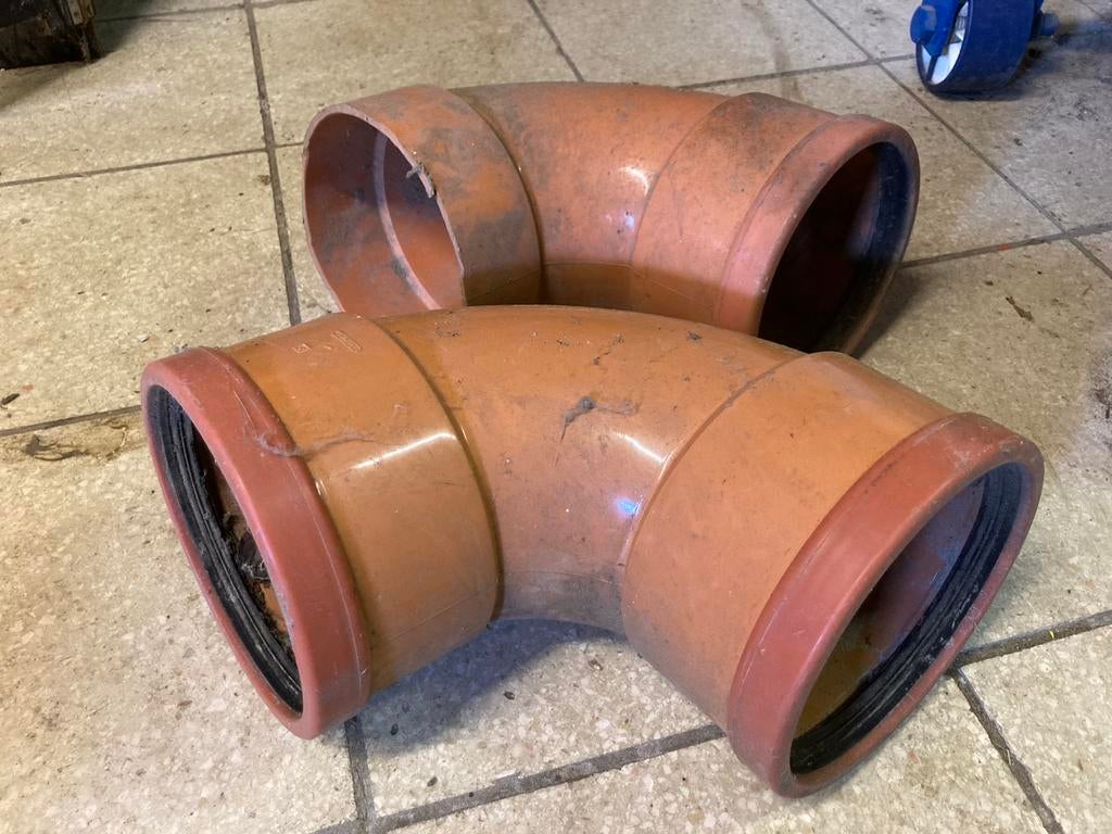 Pvc bocht, Doe-het-zelf en Bouw, Buizen en Afvoer, Ophalen, Bochten, PVC, Zo goed als nieuw