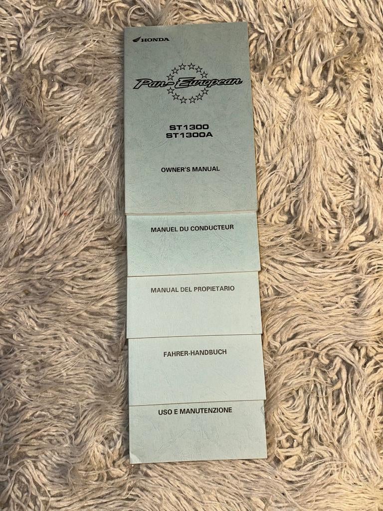 Manuels ST1300 ST 1300 PAN EUROPEAN, Enlèvement ou Envoi, Honda