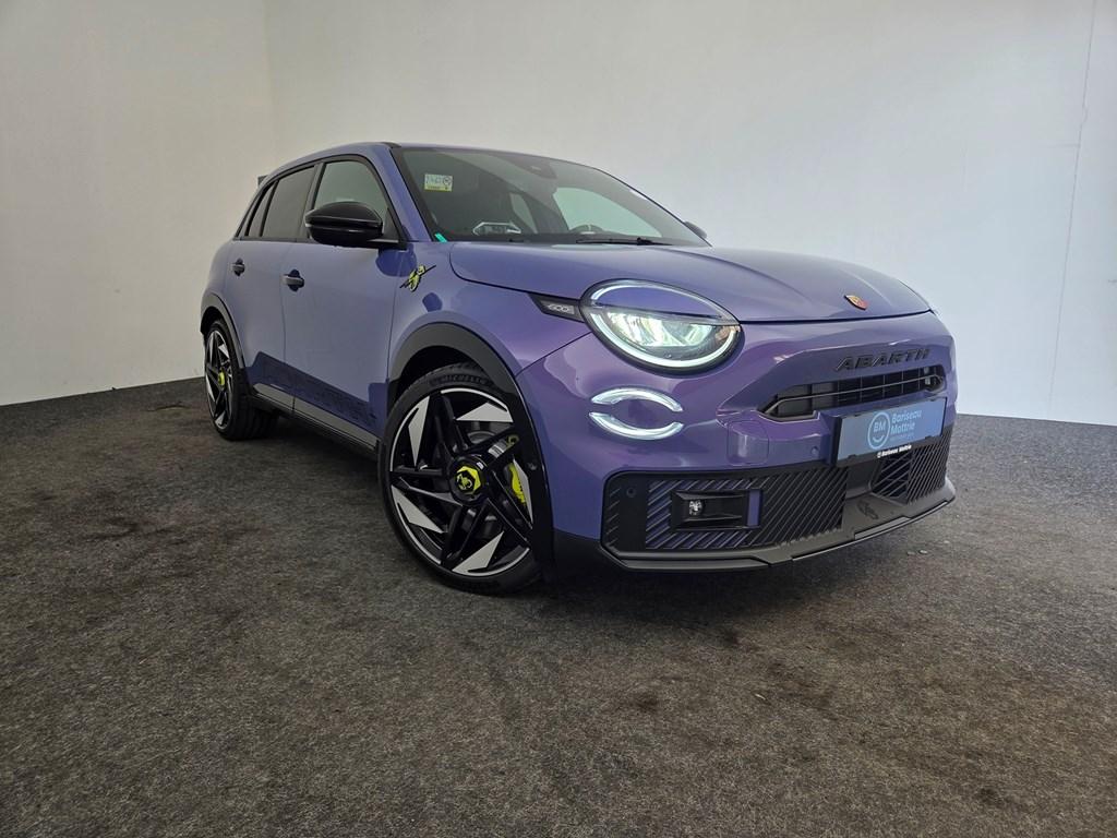 Abarth 600e 600e Scorpionissima *Scorpion Design* *Scorpion, Auto's, Abarth, Automaat, 240 pk, Overige kleuren, 177 kW