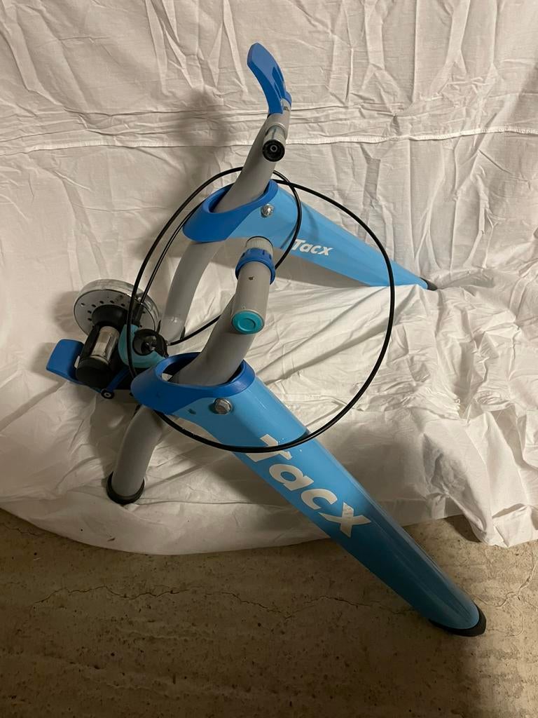 De Tacx Satori Smart trainer T2400, Sport en Fitness, Ophalen, Gebruikt, Overige typen