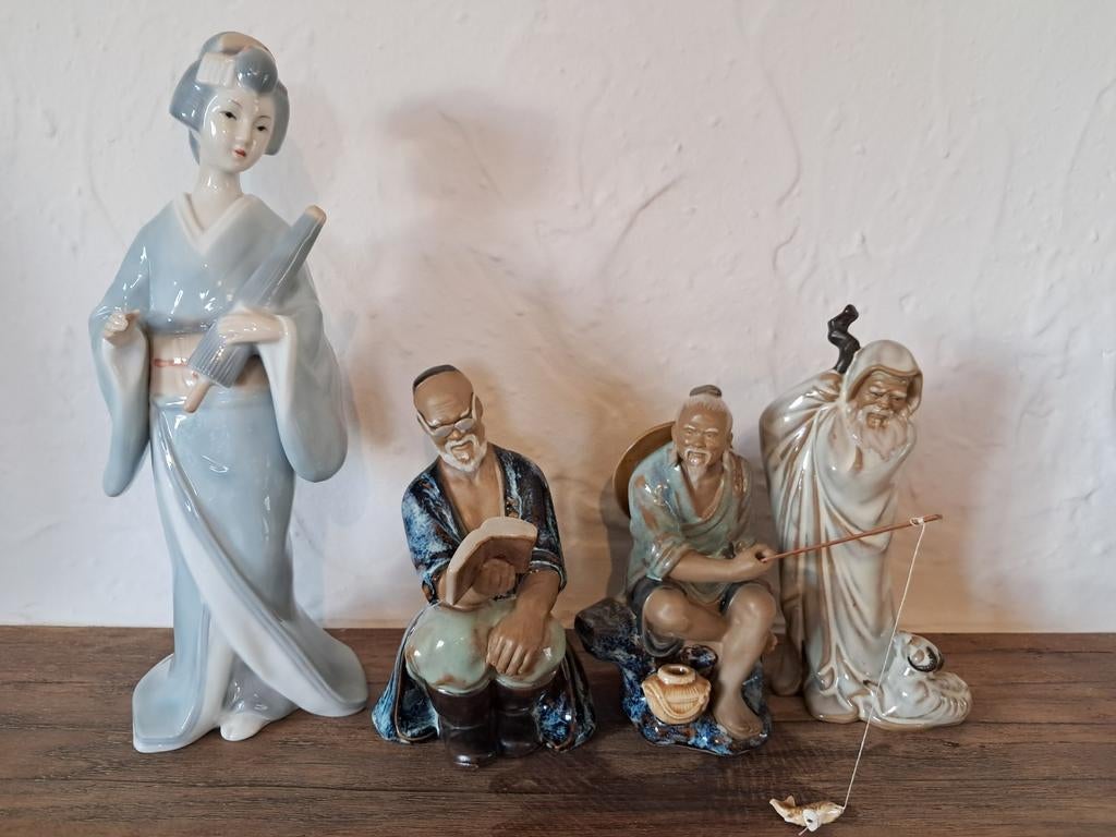 4 statues porcelaine chinoise geisha, pêcheur, berger, livre