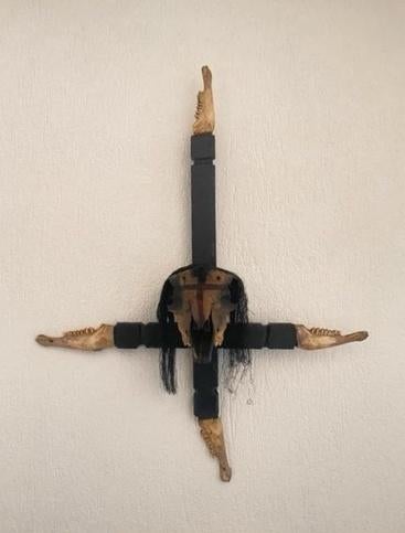 Croix en bois wicca - cabinet curiosités, Maison & Meubles, Enlèvement ou Envoi, Comme neuf