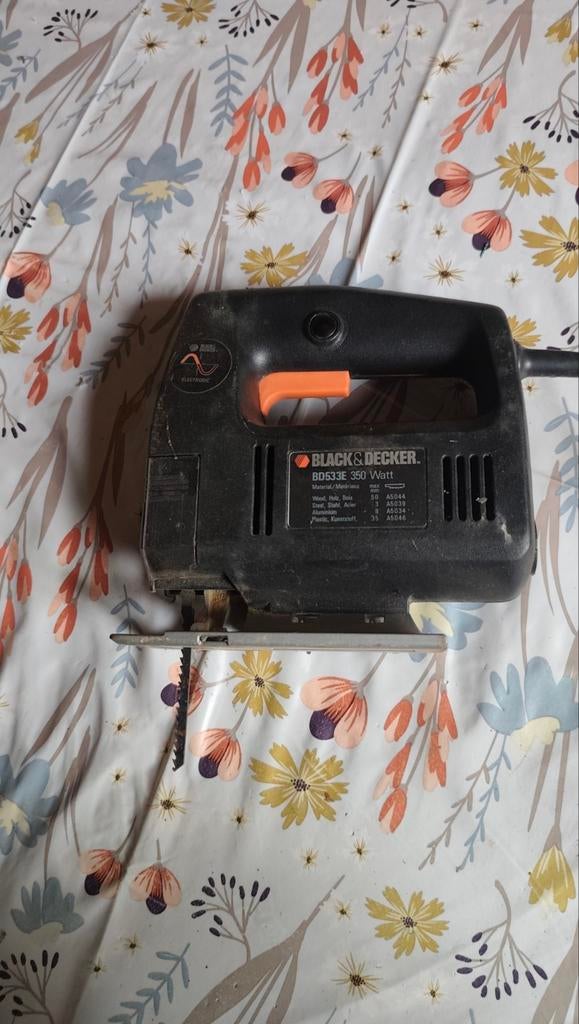 Scie sauteuse Black et Decker, Bricolage & Construction, Enlèvement